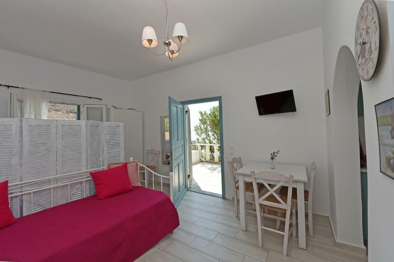 Villa "Sea Front" Rose'S House à Kardhianí Extérieur photo